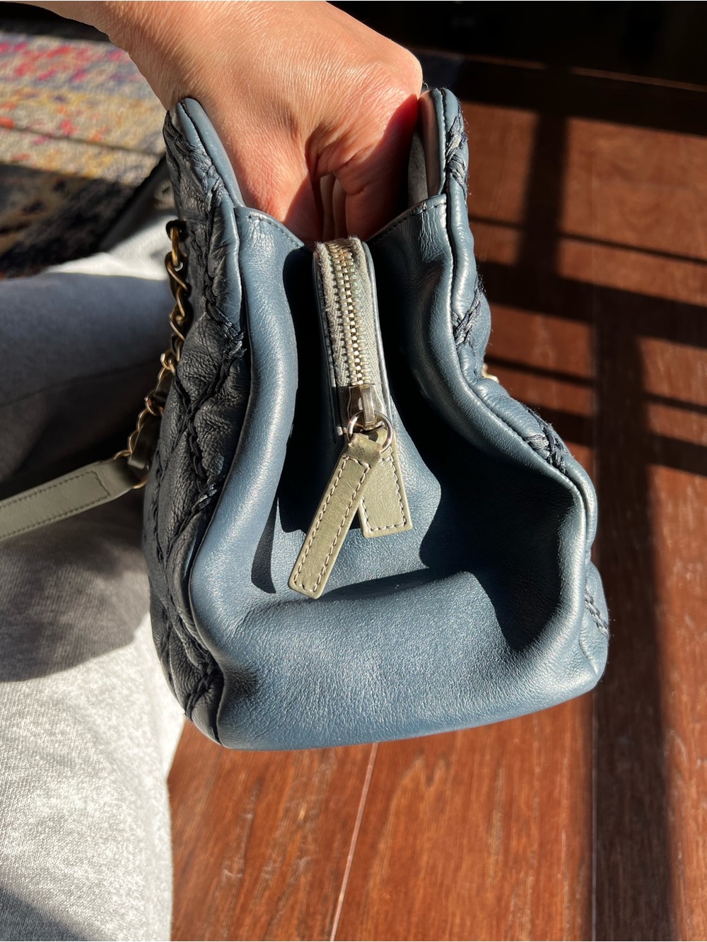 CHANEL Navy Paris-Dallas Chic Stitch Tote - Picture 4 of 16